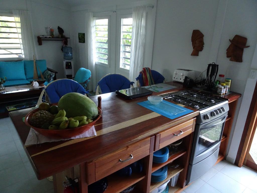 Maya Hill Lodge Black Man Eddy Екстер'єр фото