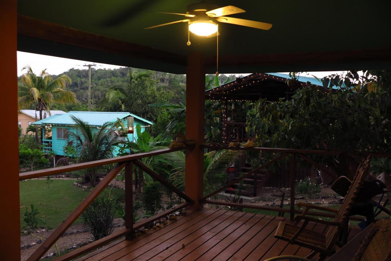 Maya Hill Lodge Black Man Eddy Екстер'єр фото